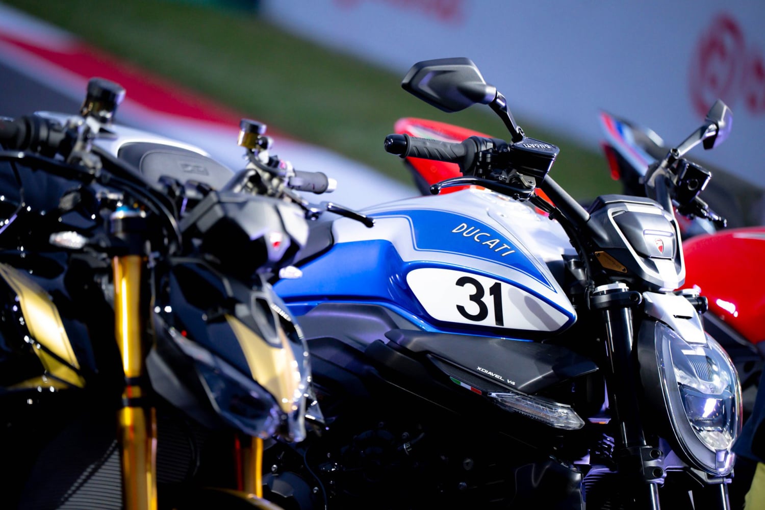 ducati-collezione-100 Ducati Collezione 100
