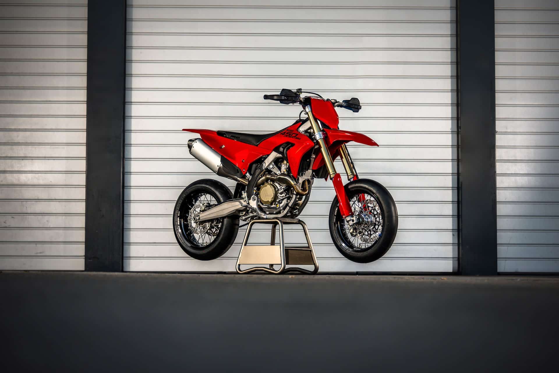 ducati desmo450 sm Nuova Ducati Desmo450 SM